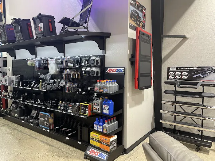 Royal Auto Service Center 4