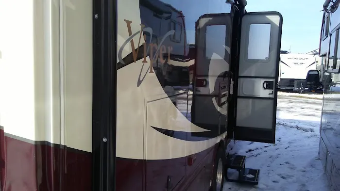 D & T RV Repair 9