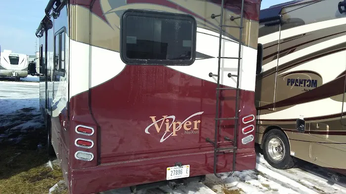 D & T RV Repair 7