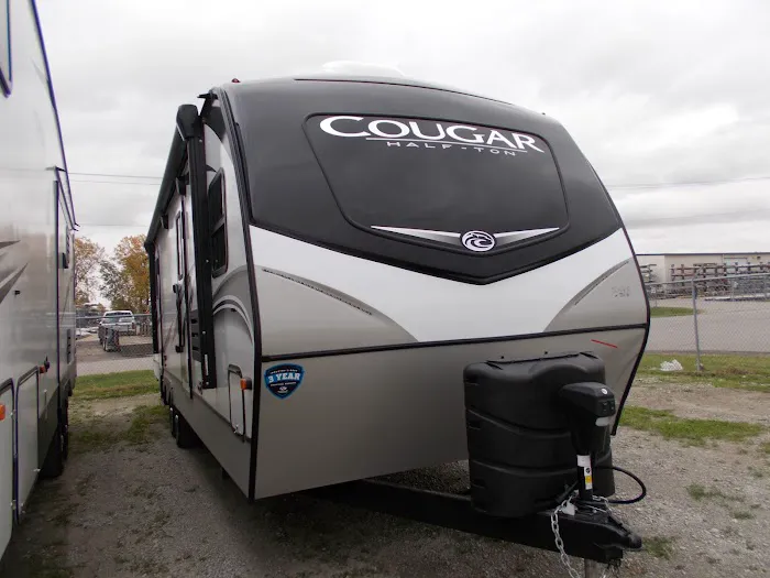 D & T RV Repair 1