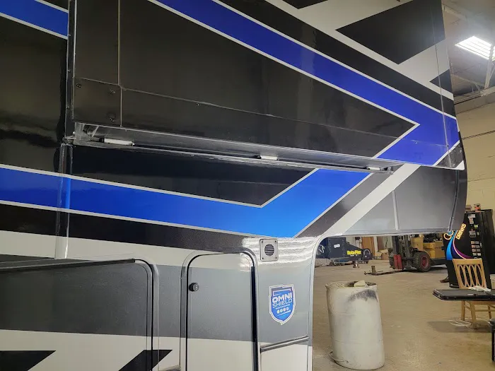 D & T RV Repair 2
