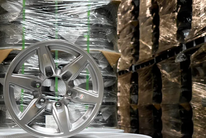 Lionshead Specialty Tire & Wheel 8
