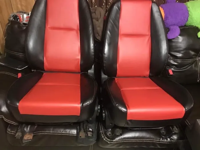 Los chulos upholstery and car detailing 9