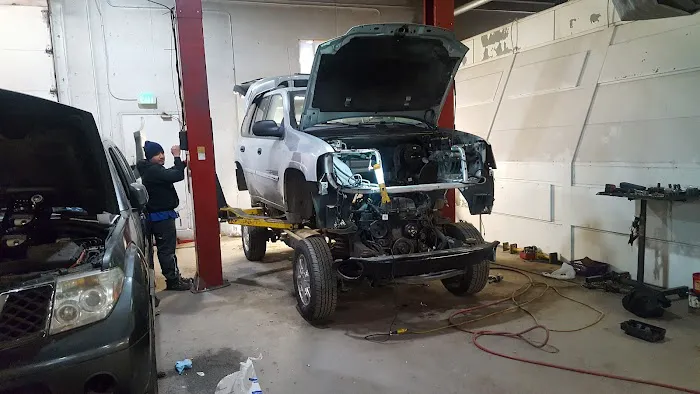 Cabrera Auto Repair 7
