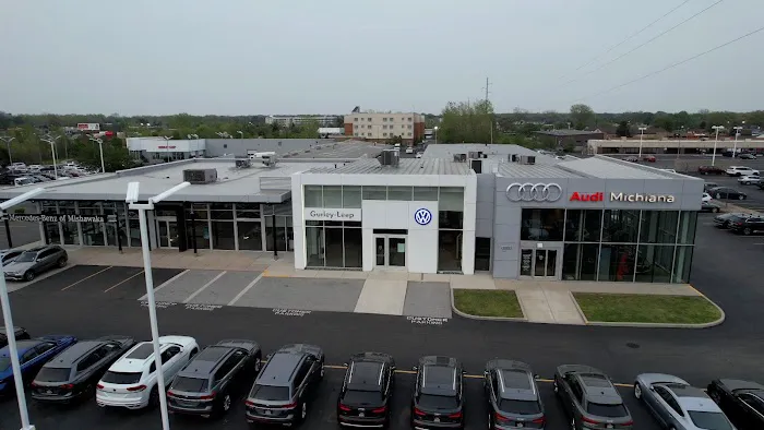 Service Center at Gurley Leep Motorwerks 4