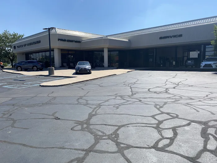 Jordan Lexus of Mishawaka Service & Parts 3