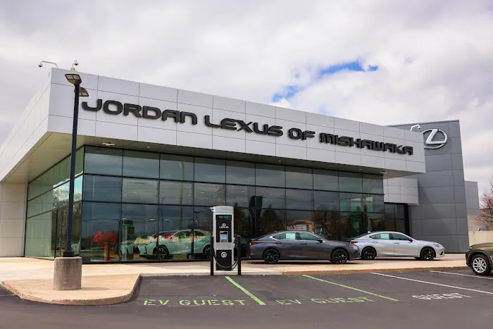 Jordan Lexus of Mishawaka Service & Parts 0