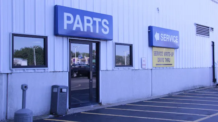 Parts Center at Gurley Leep Ford-Lincoln 1