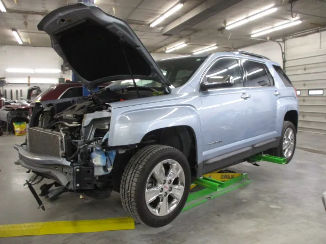Dan's Body Shop 1
