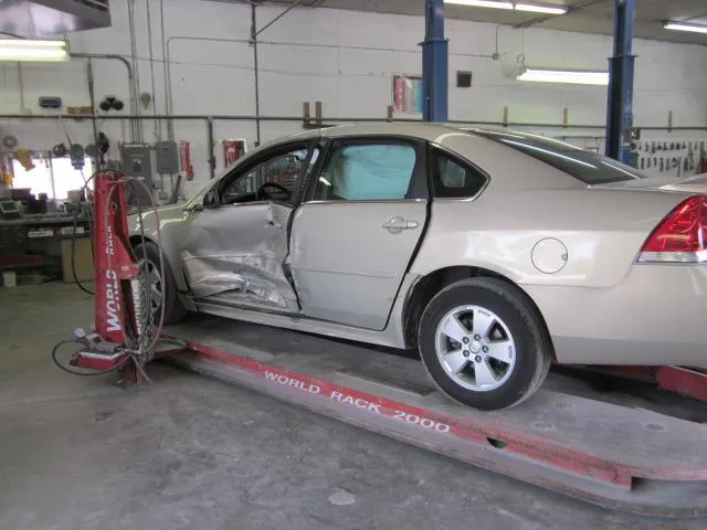 Dan's Body Shop 4