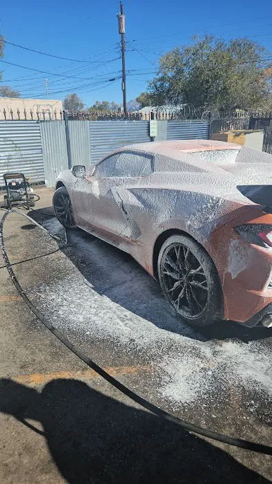 EXCLUSIVE AUTO TINT & WRAP 3