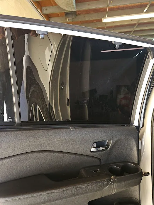 EXCLUSIVE AUTO TINT & WRAP 5