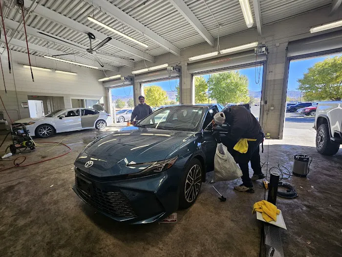 EXCLUSIVE AUTO TINT & WRAP 7