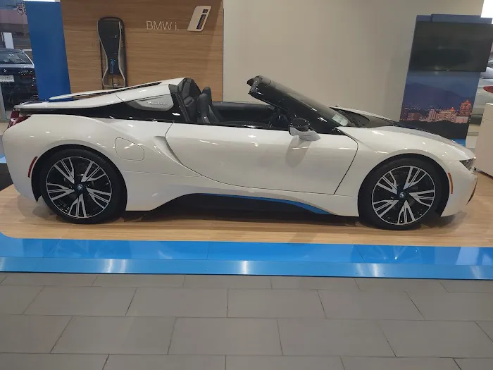 Sandia BMW Service Center 0