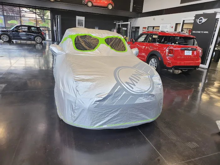 Sandia BMW Service Center 2