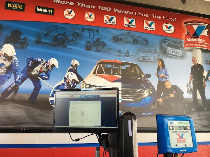 Valvoline Instant Oil Change 6