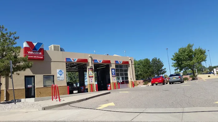 Valvoline Instant Oil Change 3