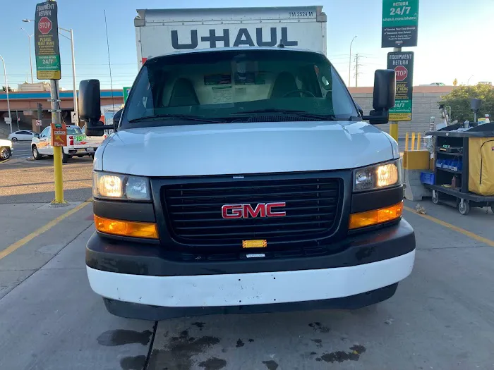 CMGL AUTO AND DETAIL LLC 4