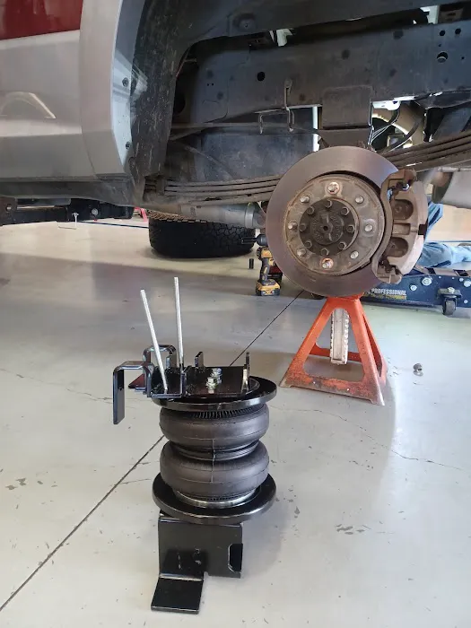 Advantage Automotive 0
