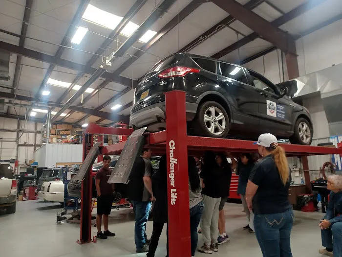 Advantage Automotive 8