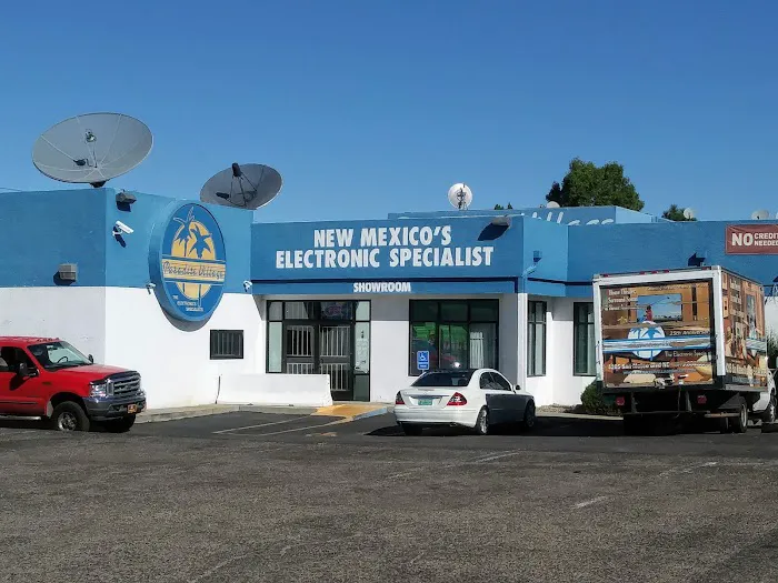 Paradise Village the Electronic Specialists 1