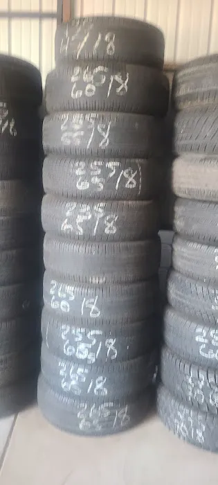 Llantera Tu Amigo 1
