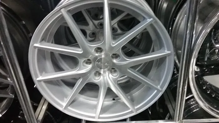 Central Tires 4