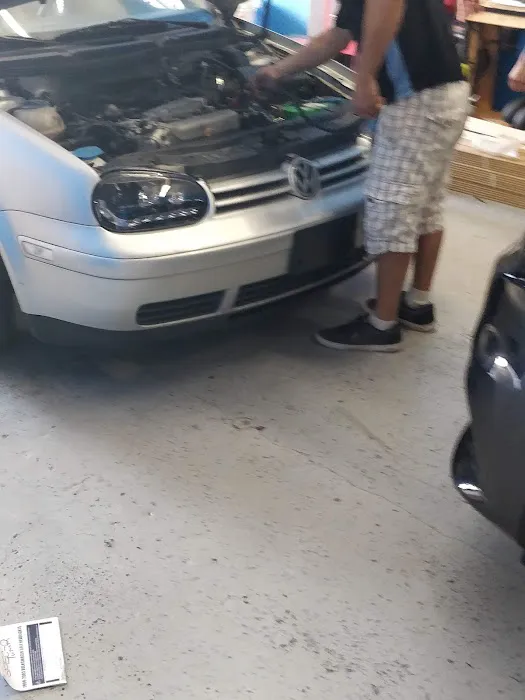 VIP Car Audio 0