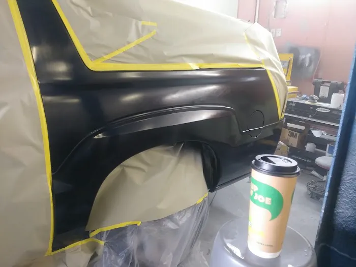 LV AUTOMOTIVE 8
