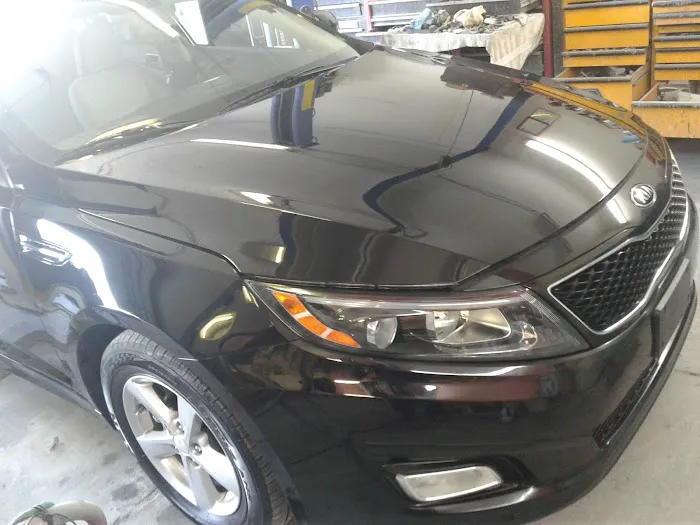 LV AUTOMOTIVE 3