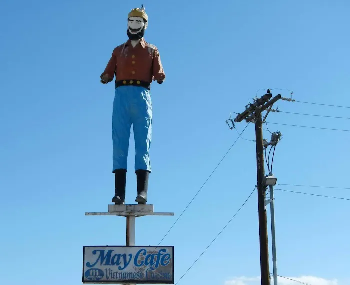 Muffler Man Paul Bunyan 0