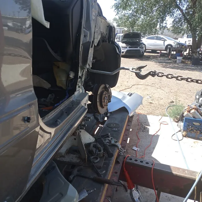 Pescador auto LLC-Cash for junk cars WE BUY JUNK CARS 3