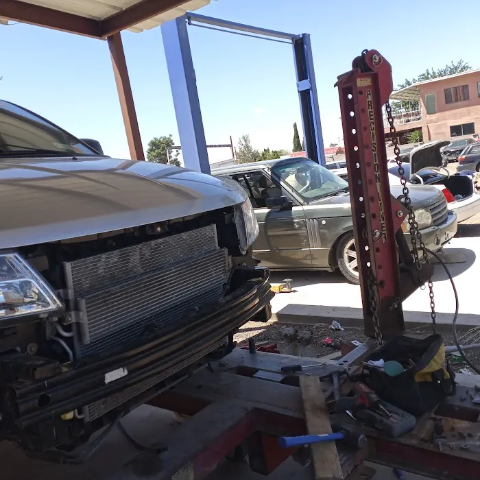 Pescador auto LLC-Cash for junk cars WE BUY JUNK CARS 4