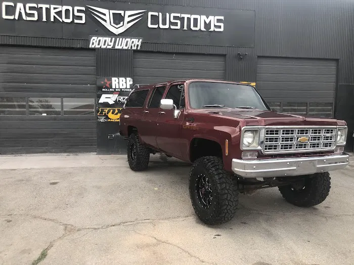 Castro’s-customs 9