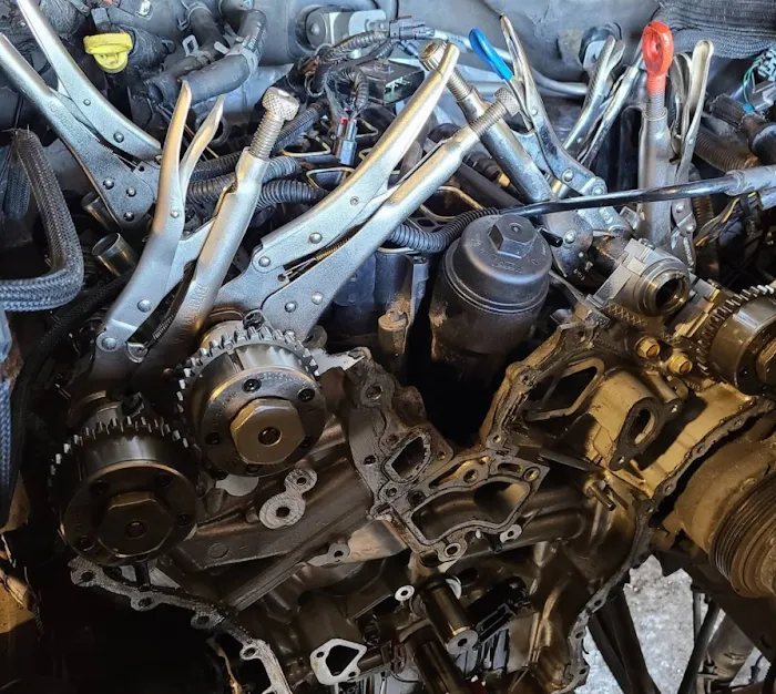 North Bar Service Center 4