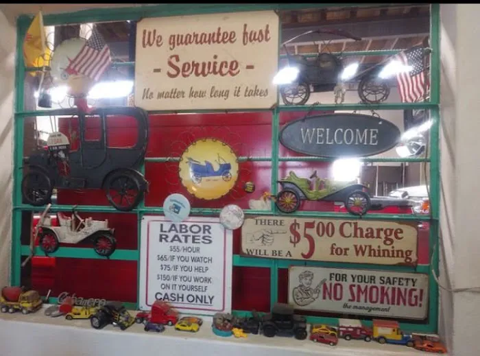 Ray's Automotive 0