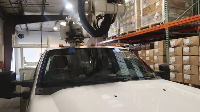 True Auto Glass 3