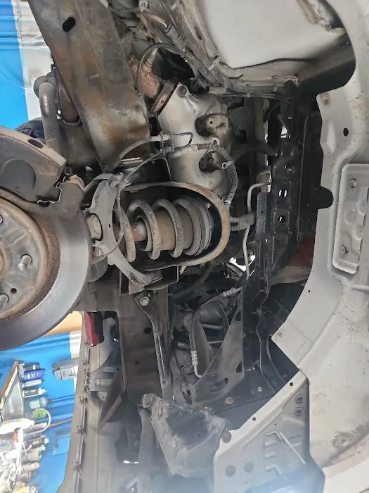 Rubios Auto Repair 5