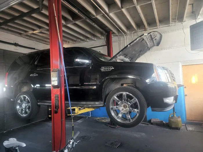 Rubios Auto Repair 3
