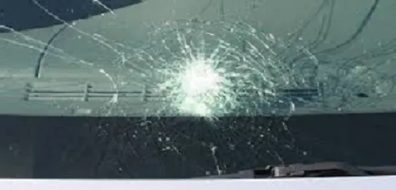Auto Glass Services 2