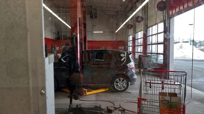 BJ's Tire Center 4