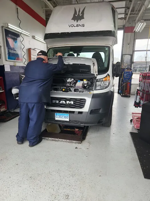 Valvoline Instant Oil Change 3