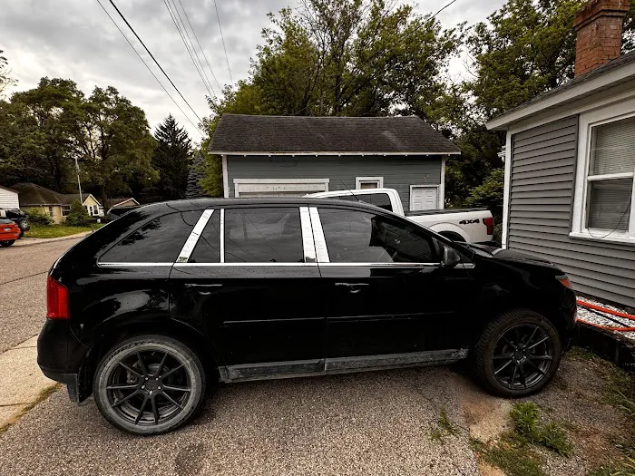 Krispy Clean Mobile Window Tinting 3