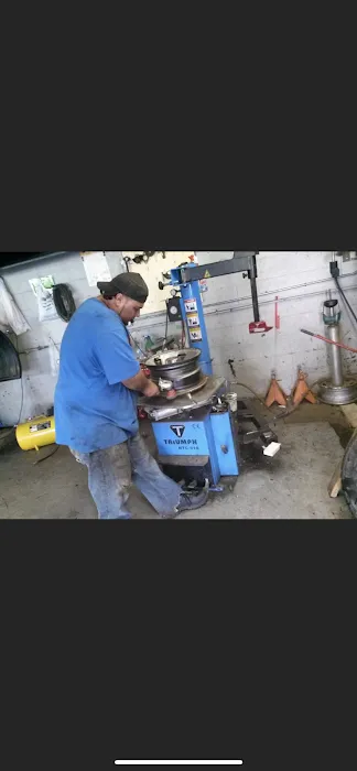 Vasquez tire 4