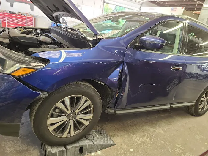 Great Lakes Collision & Frame, LLC. 4