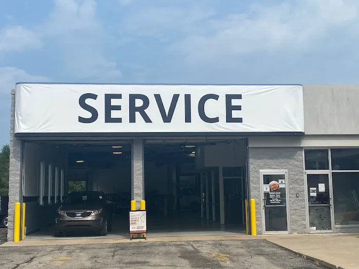 LaFontaine Kia Parts Store 8