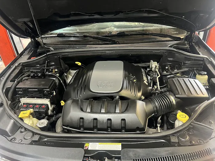 Twins Complete Repair Shop 1