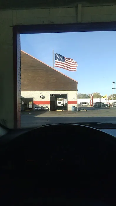 Fast Eddie's Car Wash and Oil Change 0