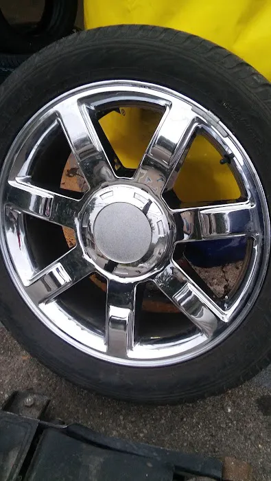 Torres Tire Shop 6
