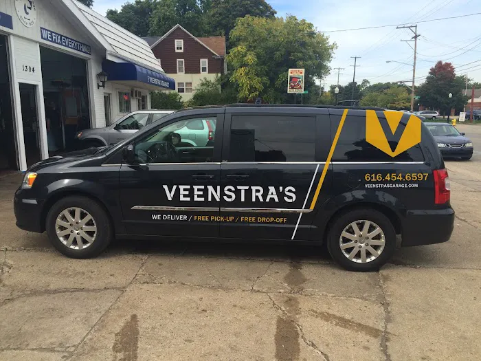 Veenstra's Garage 7